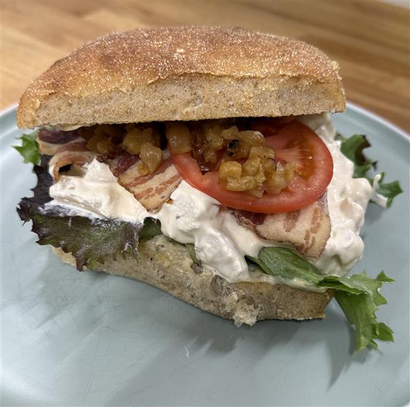 Hønsesalat sandwich
