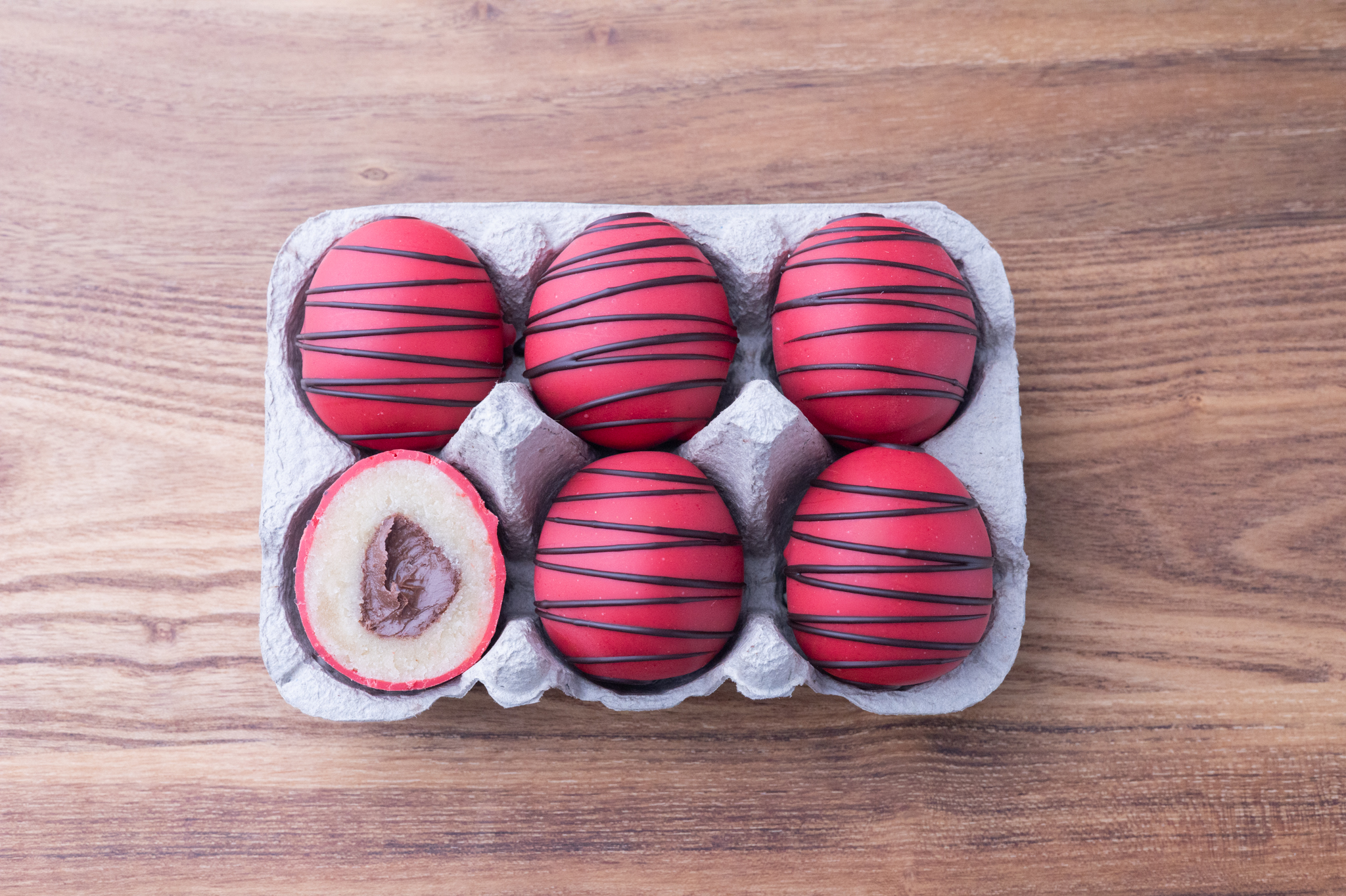 Påskeæg 15 stk. med Jordbær chokolade